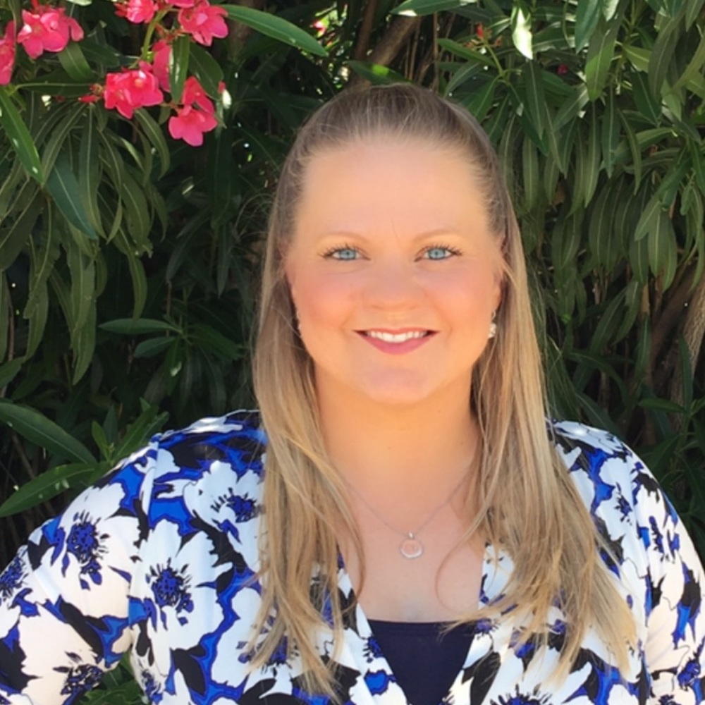 Meet your Posher, Kristen - Picture 7 of 7